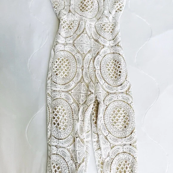 Elegant White Lace Jumpsuit - Picture 3 of 5